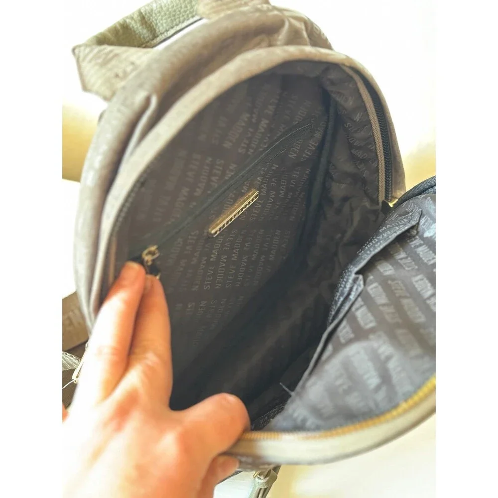Steve Madden Mini Backpack OLIVE GREEN Logo Cute Trendy Purse + Wristlet y2k